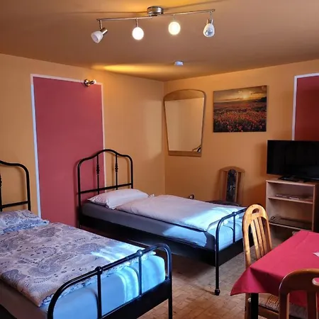 Ferienwohnung Südländische Flair Neubiberg Exterior foto